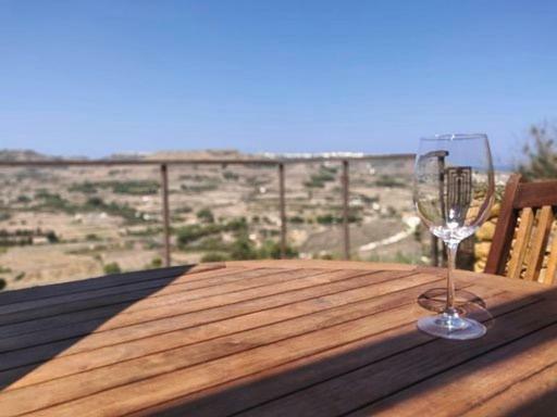 The Loft Gozo Apartment Xaghra Bagian luar foto
